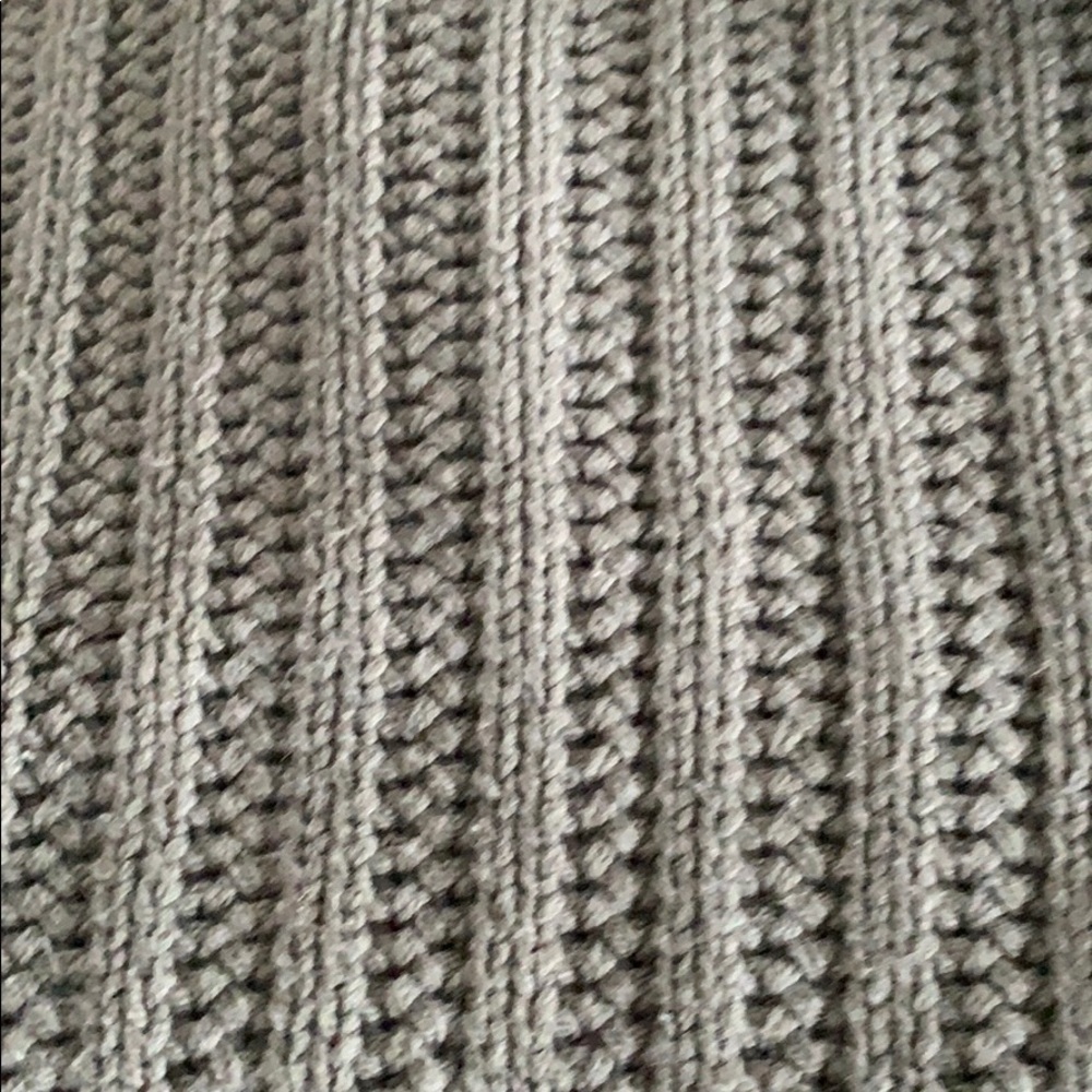 Express olive green cowl neck sweater - Picture 4 of 5